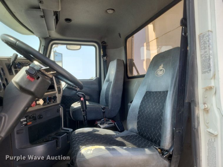 image for item DQ3641 2010 Mack CHU613 dump truck