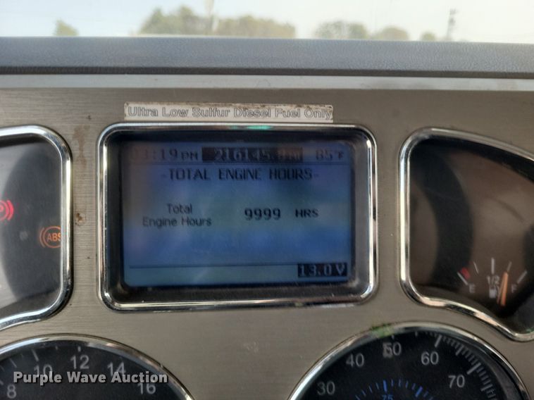 image for item DQ3641 2010 Mack CHU613 dump truck