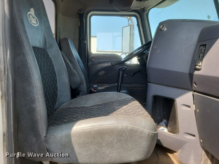 image for item DQ3641 2010 Mack CHU613 dump truck