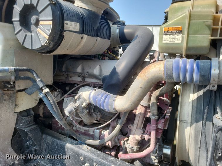 image for item DQ3641 2010 Mack CHU613 dump truck