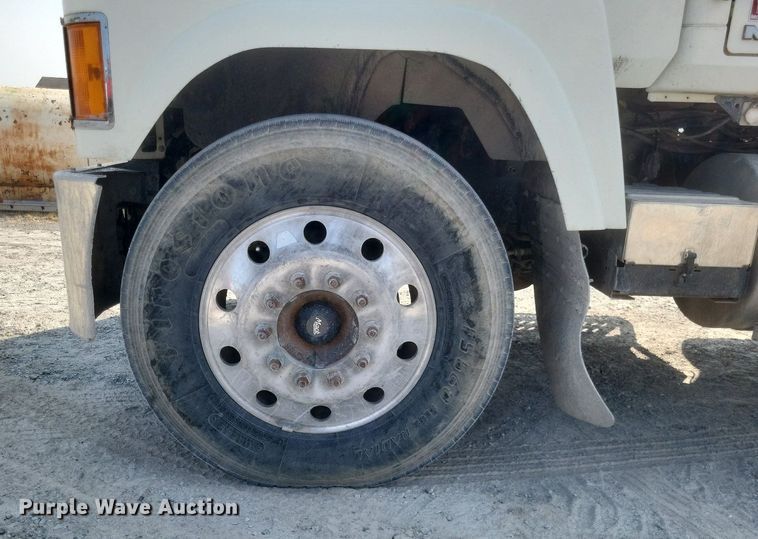 image for item DQ3641 2010 Mack CHU613 dump truck