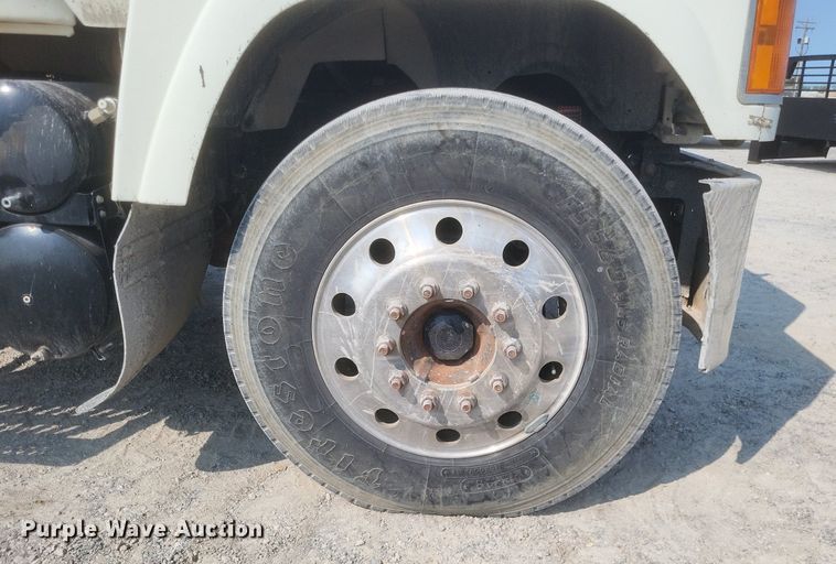 image for item DQ3641 2010 Mack CHU613 dump truck