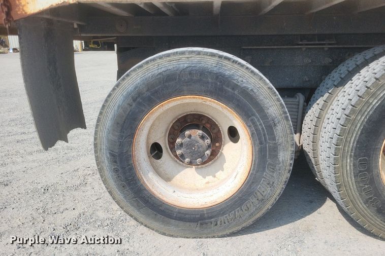 image for item DQ3641 2010 Mack CHU613 dump truck