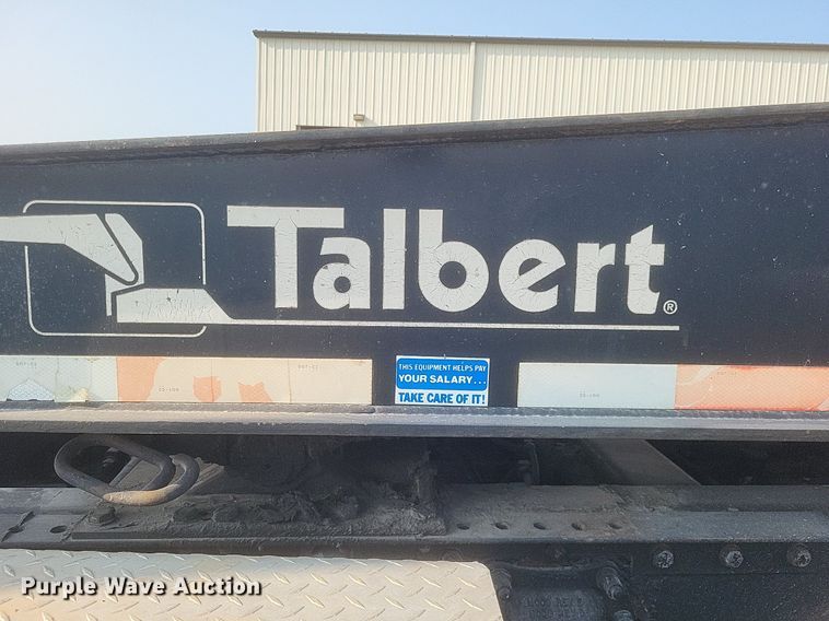 image for item DQ3643 1999 Talbert TDW-35S-HRG-1-T1 lowboy equipment trailer