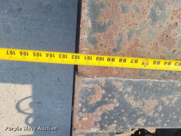 image for item DQ3643 1999 Talbert TDW-35S-HRG-1-T1 lowboy equipment trailer