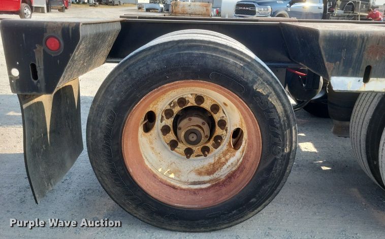 image for item DQ3643 1999 Talbert TDW-35S-HRG-1-T1 lowboy equipment trailer