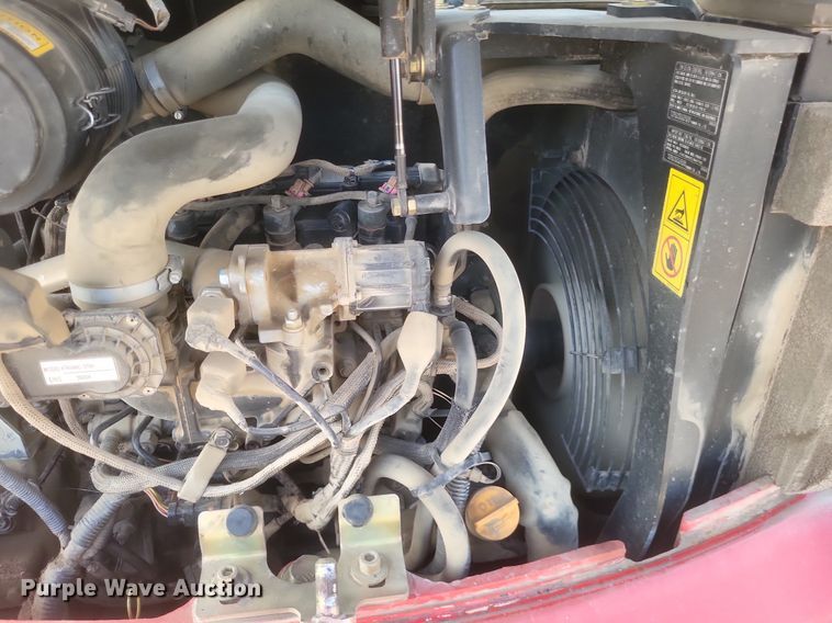 image for item DQ3644 2018 Takeuchi  TB240 mini excavator