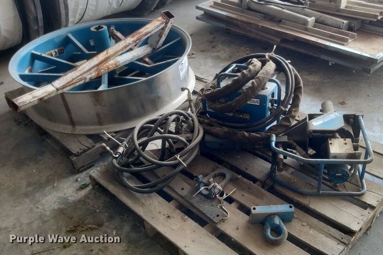 image for item DQ3648 Condux fiber optic cable puller