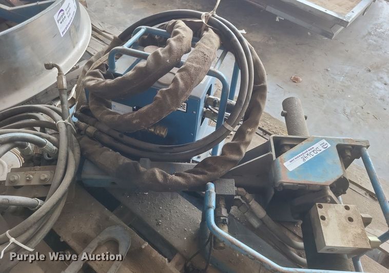 image for item DQ3648 Condux fiber optic cable puller