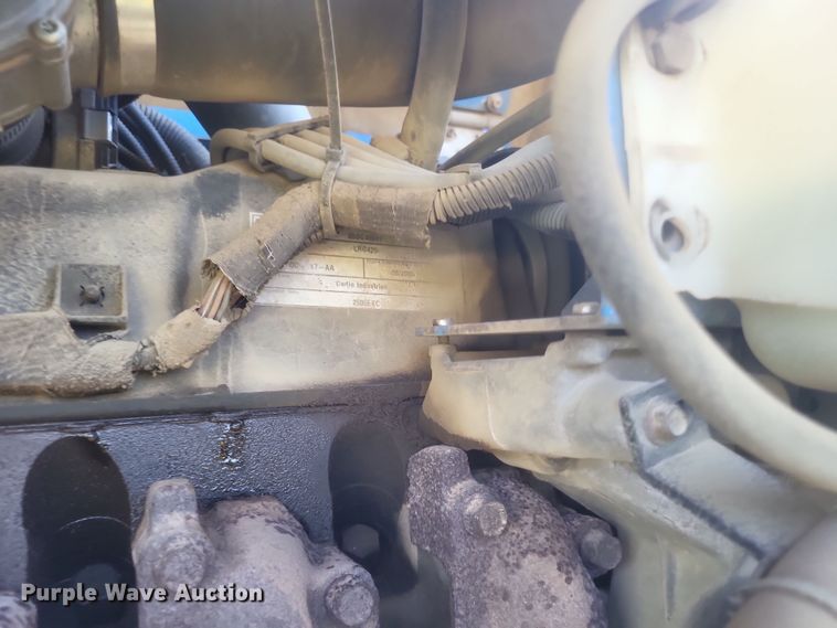 image for item DQ3681 2006 Genie S40 boom lift