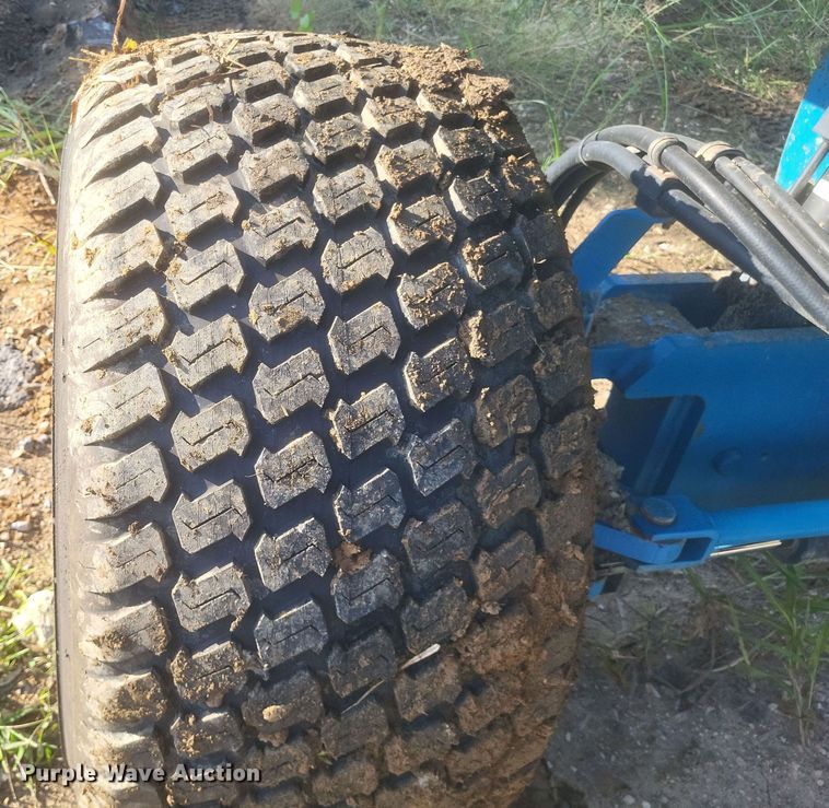 image for item DQ3681 2006 Genie S40 boom lift