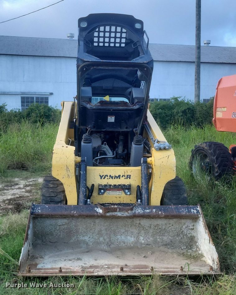 image for item DQ3682 Yanmar  S190R-1 skid steer loader