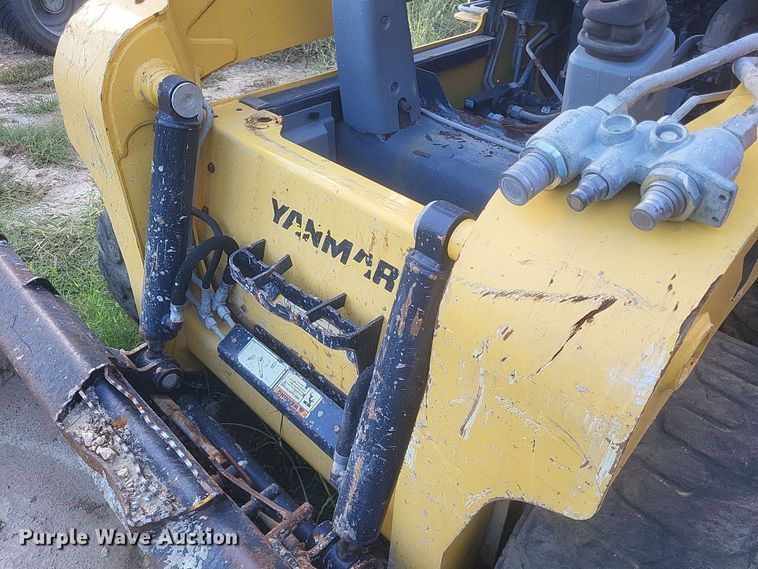 image for item DQ3682 Yanmar  S190R-1 skid steer loader