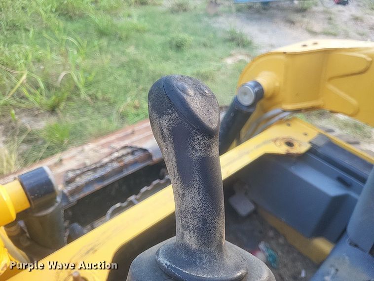 image for item DQ3682 Yanmar  S190R-1 skid steer loader