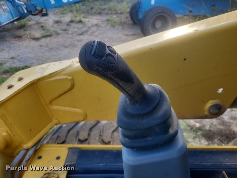 image for item DQ3682 Yanmar  S190R-1 skid steer loader