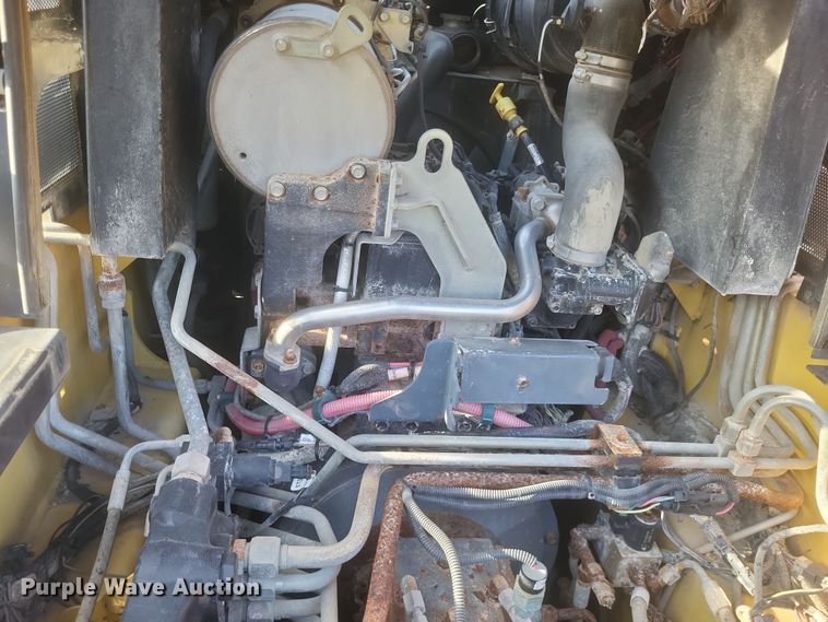 image for item DQ3682 Yanmar  S190R-1 skid steer loader