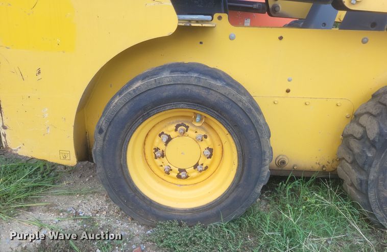 image for item DQ3682 Yanmar  S190R-1 skid steer loader