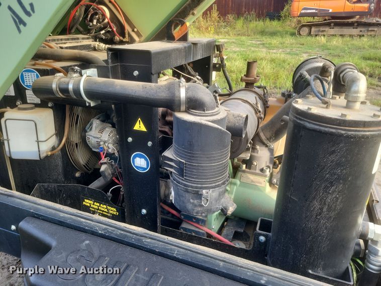 image for item DQ3683 Sullair 185 DPQ KU4F air compressor