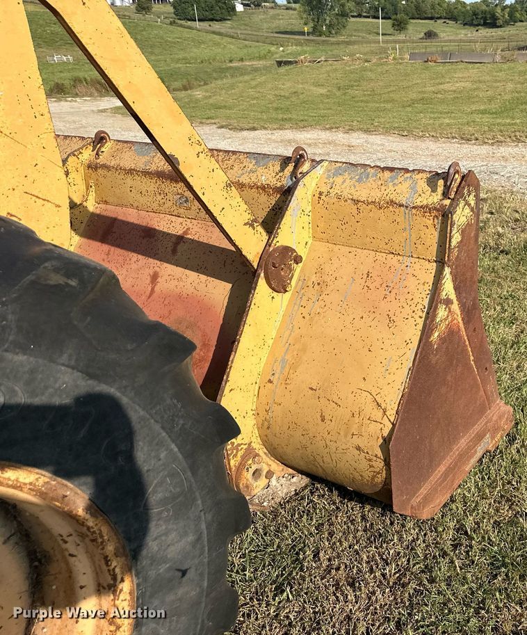 image for item DR2602 1975 Case  W14 wheel loader