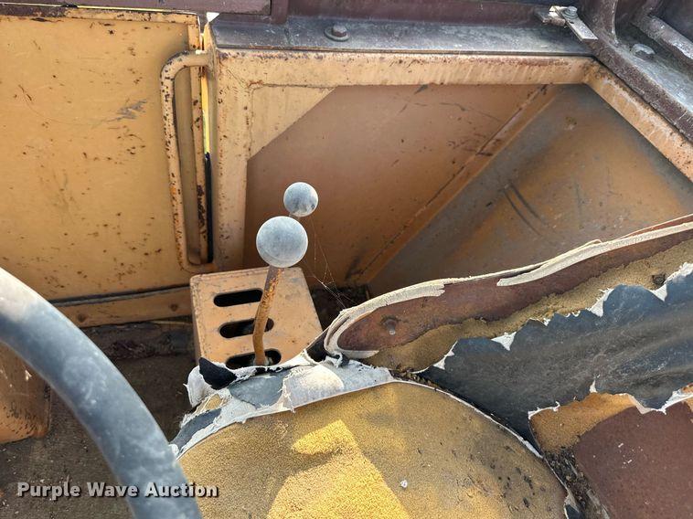 image for item DR2602 1975 Case  W14 wheel loader