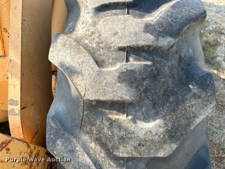 image for item DR2602 1975 Case  W14 wheel loader