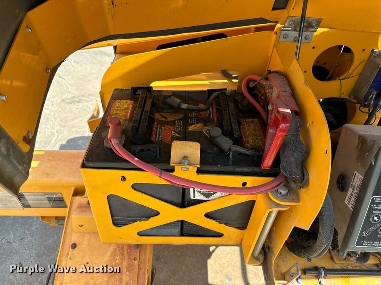 image for item DR2605 2017 Haulotte 4527A  boom lift