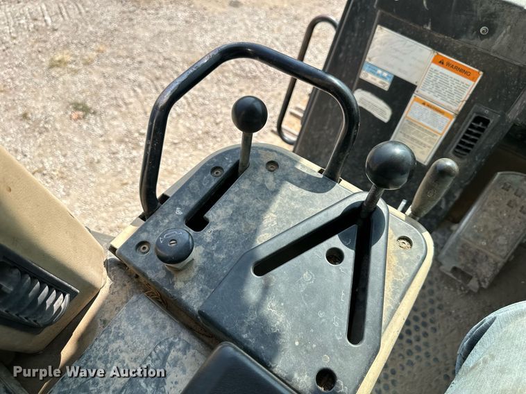 image for item DR2608 1999 Caterpillar  953C track loader