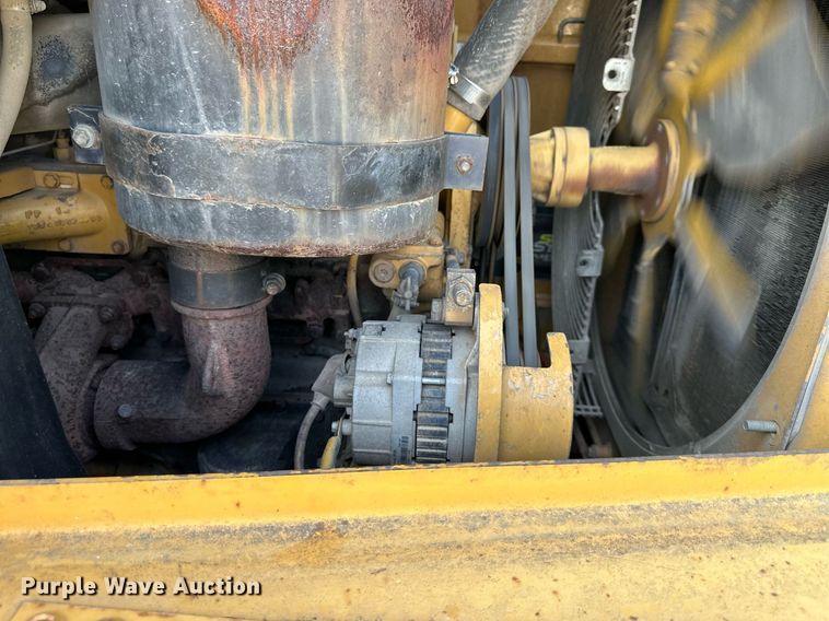 image for item DR2608 1999 Caterpillar  953C track loader
