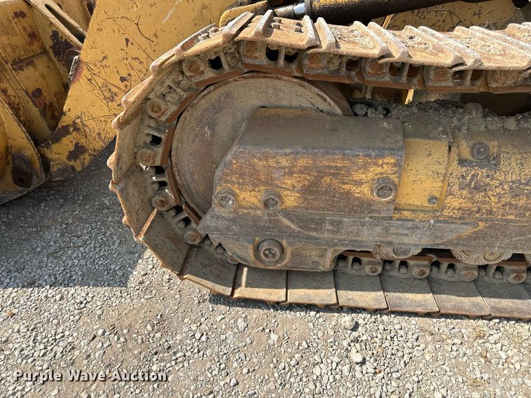 image for item DR2608 1999 Caterpillar  953C track loader