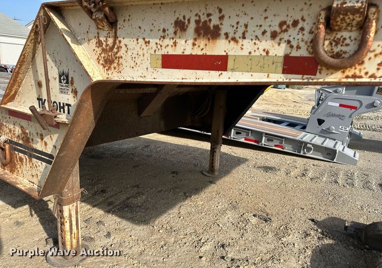 image for item DR2634 1991 Trail King  TK70HT462 drop deck hydraulic tail equipment trailer