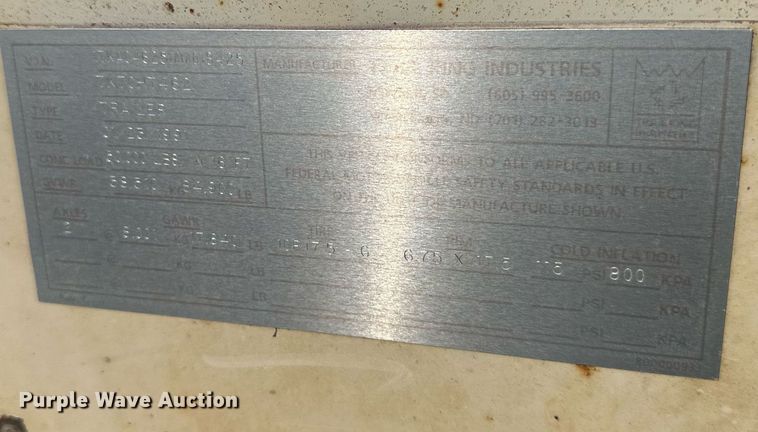 image for item DR2634 1991 Trail King  TK70HT462 drop deck hydraulic tail equipment trailer