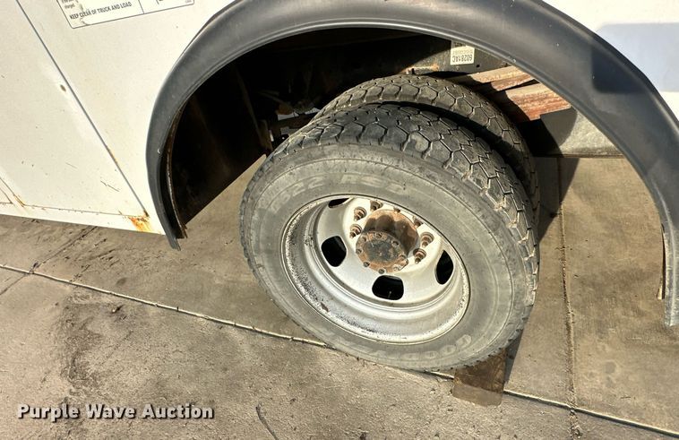 image for item DR2649 2016 Dodge  Ram 5500HD utility / service truck