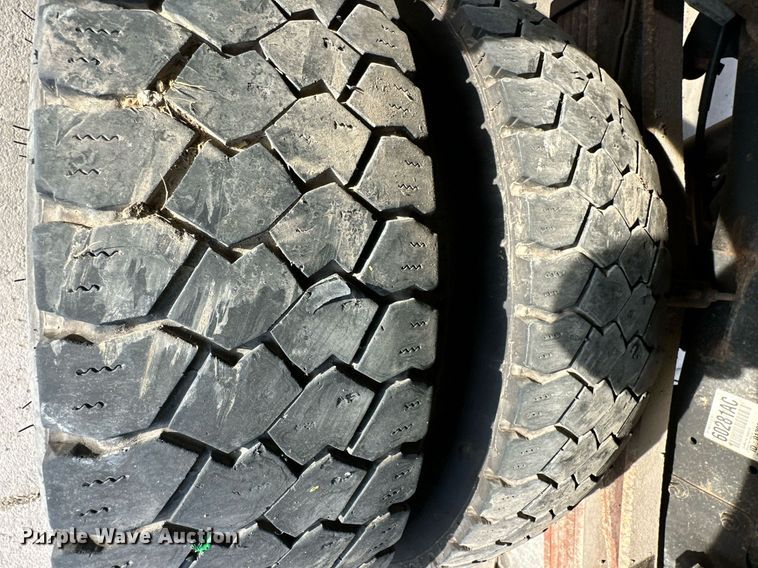 image for item DR2649 2016 Dodge  Ram 5500HD utility / service truck