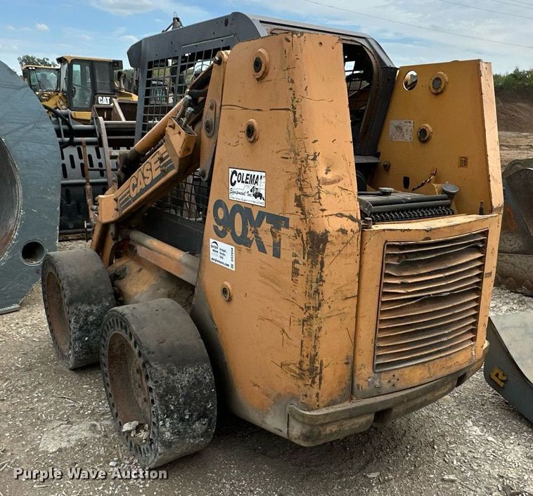image for item DR2658 1997 Case  90XT skid steer loader