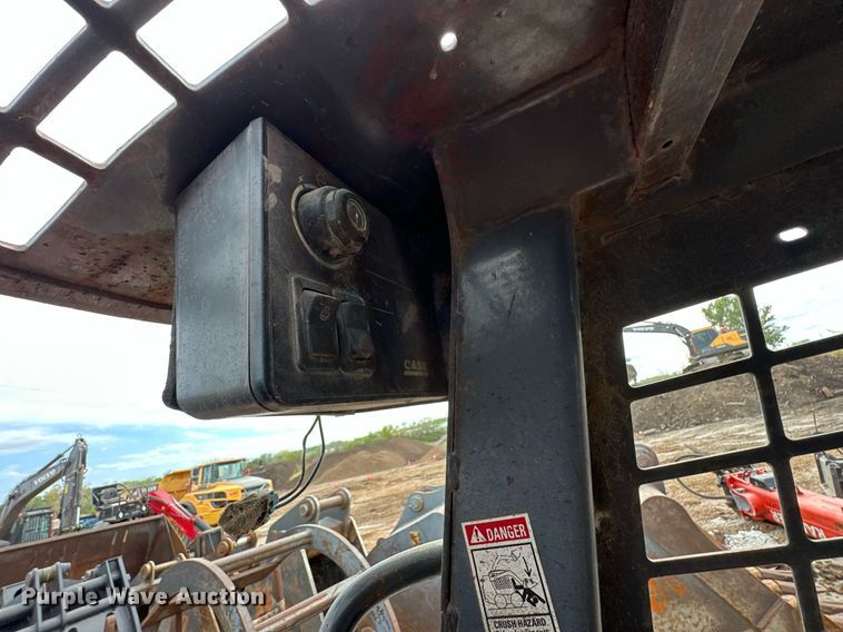 image for item DR2658 1997 Case  90XT skid steer loader