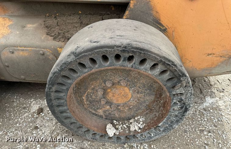 image for item DR2658 1997 Case  90XT skid steer loader