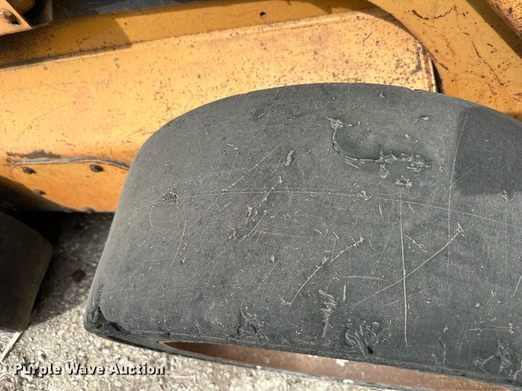 image for item DR2658 1997 Case  90XT skid steer loader