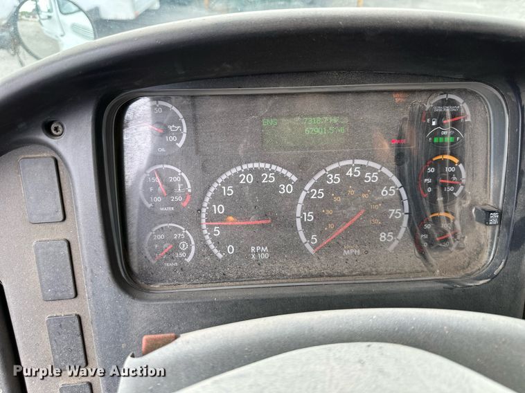 image for item DR2659 2017 Freightliner  M2 street sweeper truck