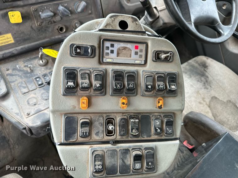 image for item DR2659 2017 Freightliner  M2 street sweeper truck