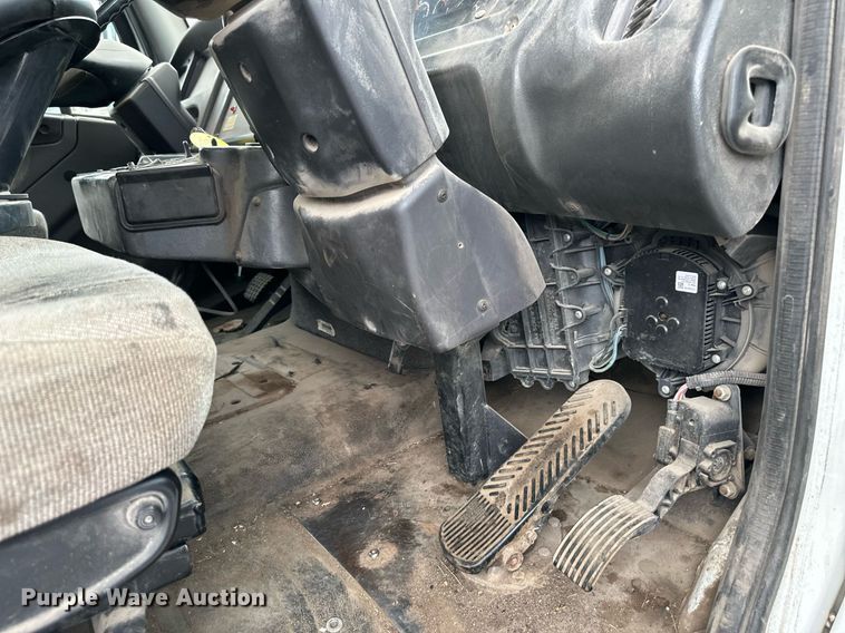 image for item DR2659 2017 Freightliner  M2 street sweeper truck