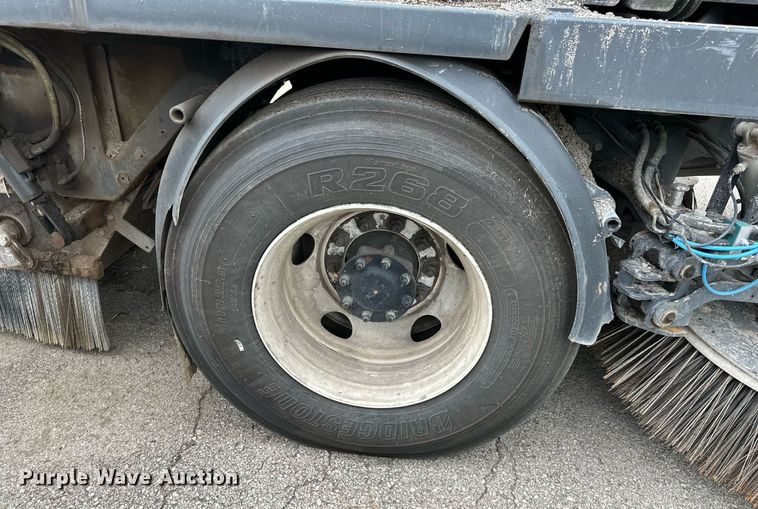 image for item DR2659 2017 Freightliner  M2 street sweeper truck