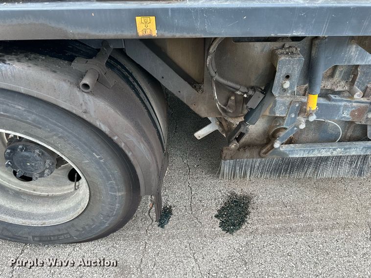 image for item DR2659 2017 Freightliner  M2 street sweeper truck