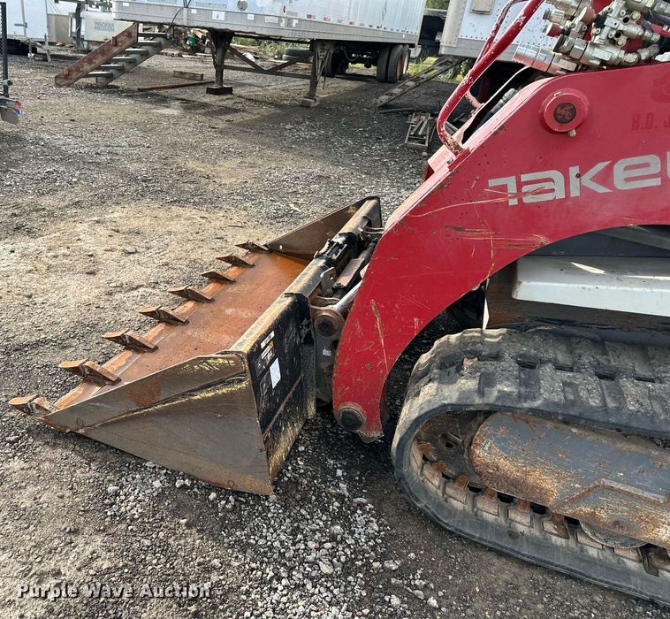 image for item DR2661 2015 Takeuchi  TL12 tracked skid steer loader