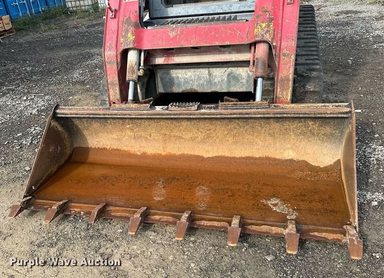 image for item DR2661 2015 Takeuchi  TL12 tracked skid steer loader