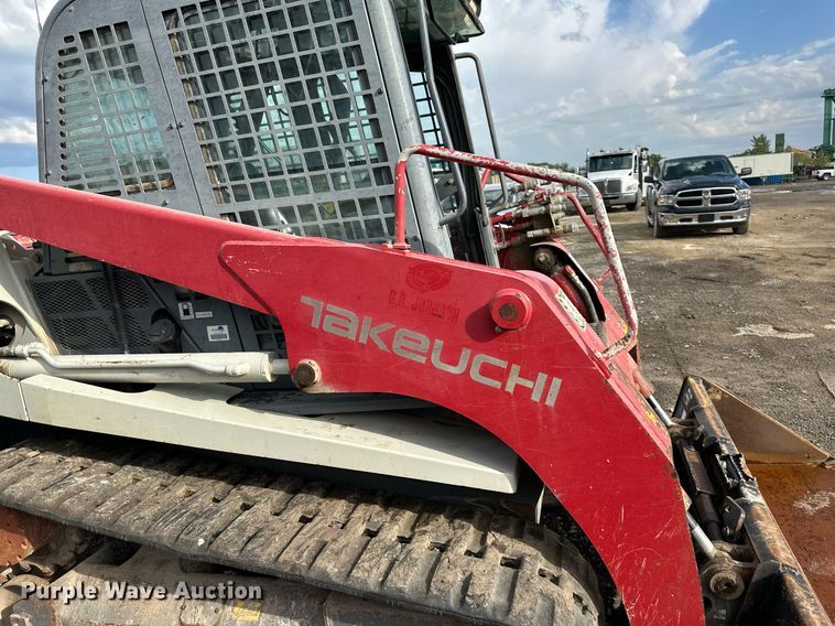 image for item DR2661 2015 Takeuchi  TL12 tracked skid steer loader