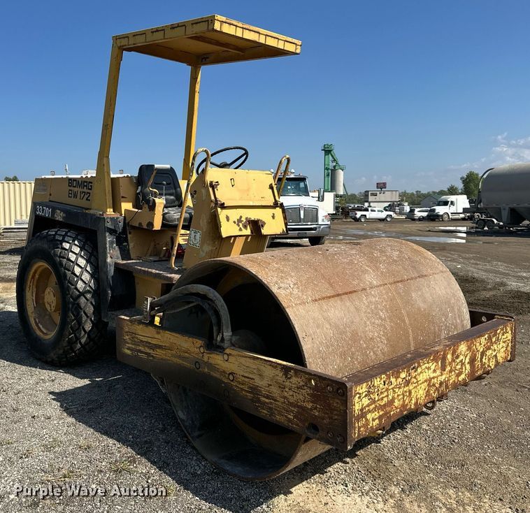 image for item DR2663 1992 Bomag BW172 single drum vibratory roller
