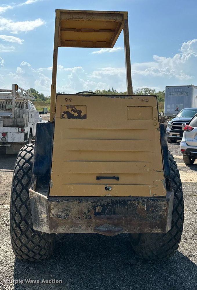 image for item DR2663 1992 Bomag BW172 single drum vibratory roller