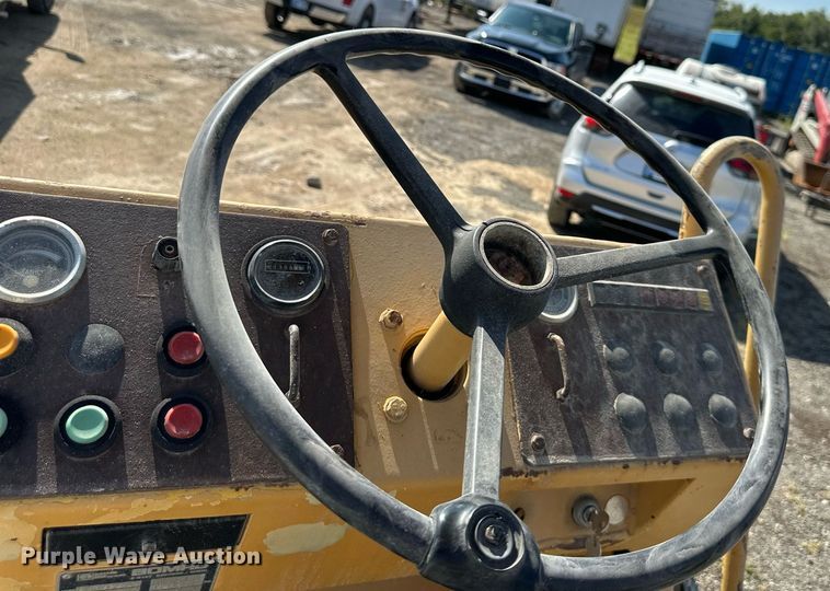 image for item DR2663 1992 Bomag BW172 single drum vibratory roller