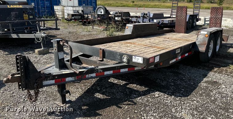image for item DR2664 2005 Towmaster  T-10P equipment trailer