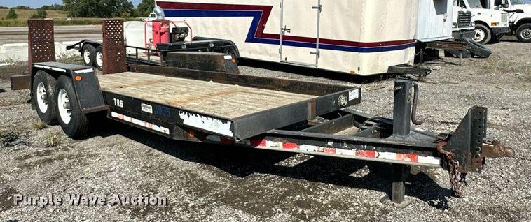 image for item DR2664 2005 Towmaster  T-10P equipment trailer